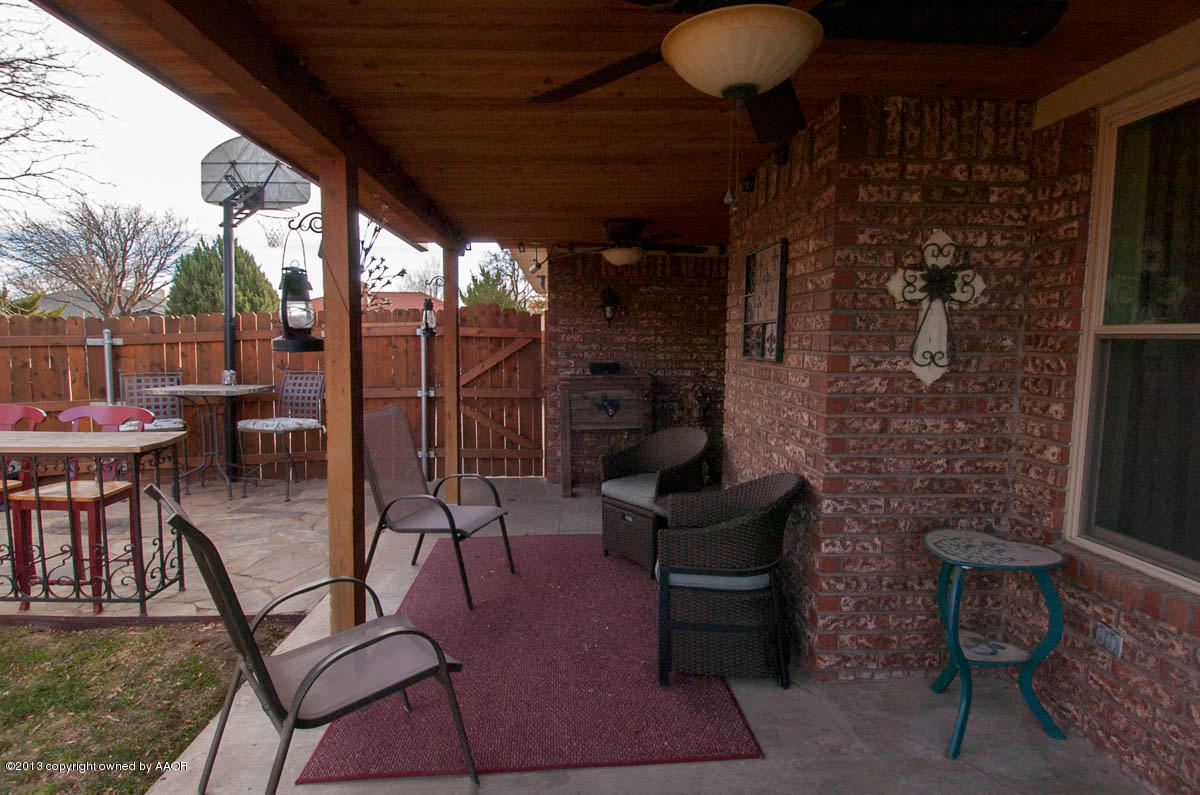 5209 While A Way Road Amarillo, TX 79109 - Photo 5 of 32 PATIO VIEW 5