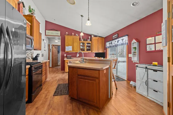 $675,000 | N10035 Red River Road, Birnamwood, WI 54414