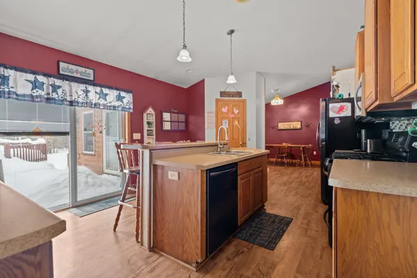 $675,000 | N10035 Red River Road, Birnamwood, WI 54414