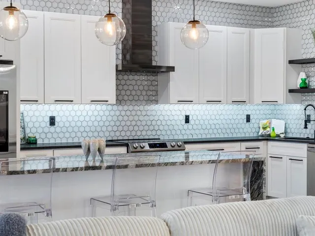 $699,890 | 260 Long Meadow Lane South, Rotonda West, FL 33947