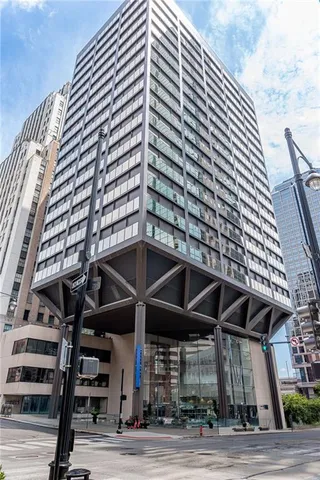 $429,950 | 1101 Walnut Street, Unit 1009, Kansas City, MO 64106