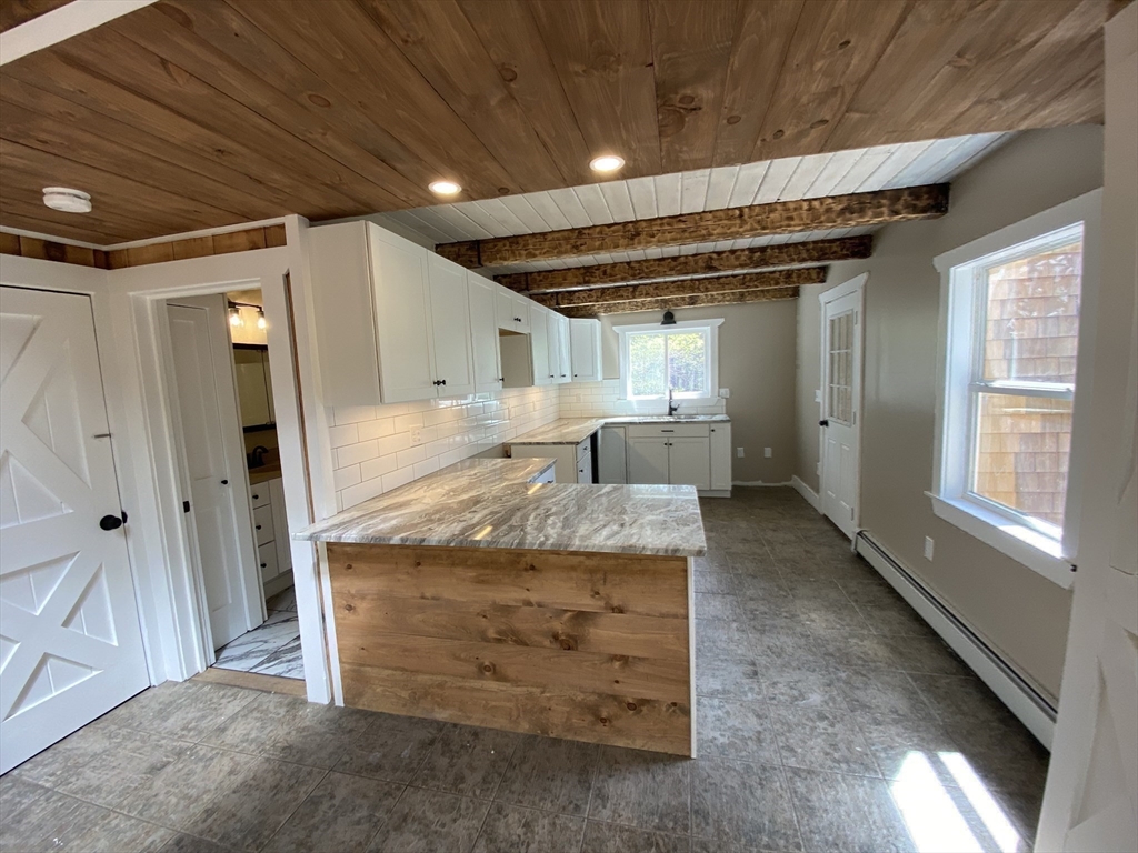 137 Chipaway Road East Freetown, MA 02717 - Photo 15 of 39 Gallery Image 15