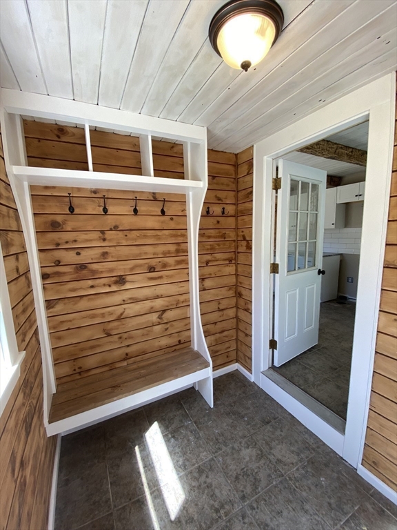 137 Chipaway Road East Freetown, MA 02717 - Photo 23 of 39 Gallery Image 23