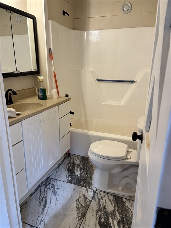 137 Chipaway Road East Freetown, MA 02717 - Photo 31 of 39 Gallery Image 31