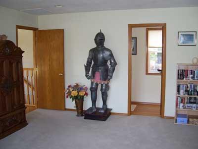 528 South Hennessy Road Yakima, WA 98908 - Photo 16 of 26 a room with lots of furniture and closet