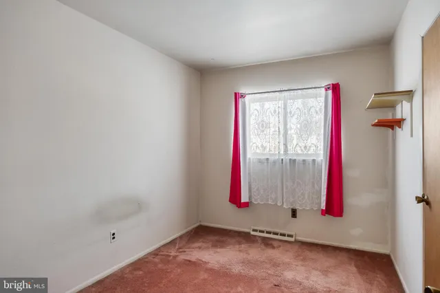 $320,000 | 239 College Drive, Pemberton, NJ 08068