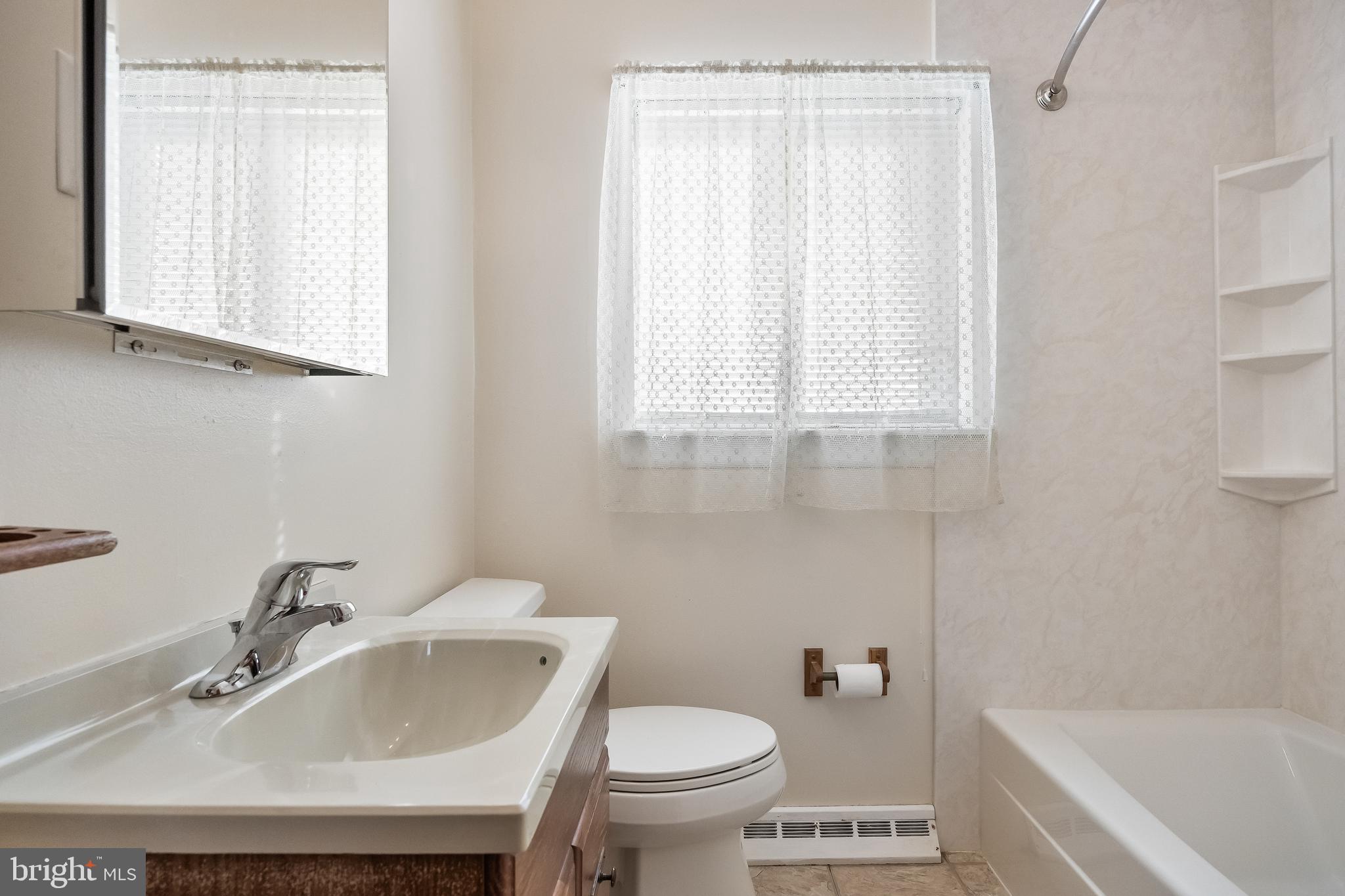 239 College Drive Pemberton, NJ 08068 - Photo 13 of 31 Gallery Image 13
