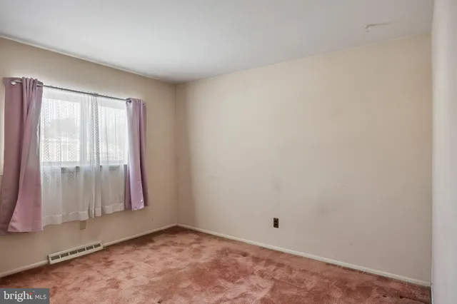 $320,000 | 239 College Drive, Pemberton, NJ 08068