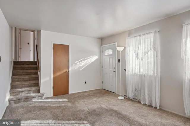 $320,000 | 239 College Drive, Pemberton, NJ 08068