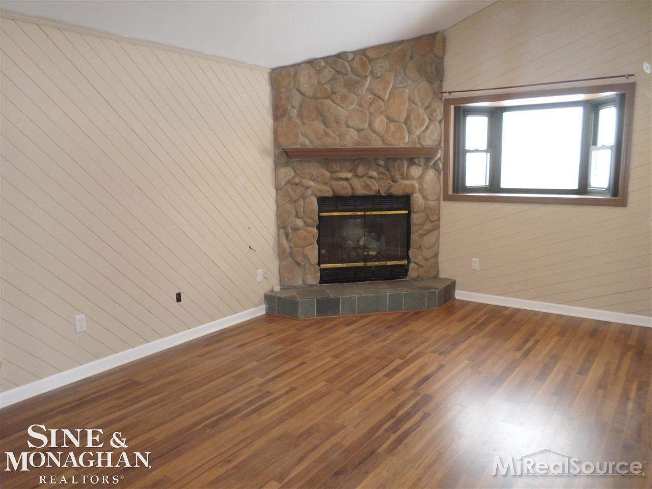 6213 Pointe Tremble Road Algonac, MI 48001 - Photo 14 of 22