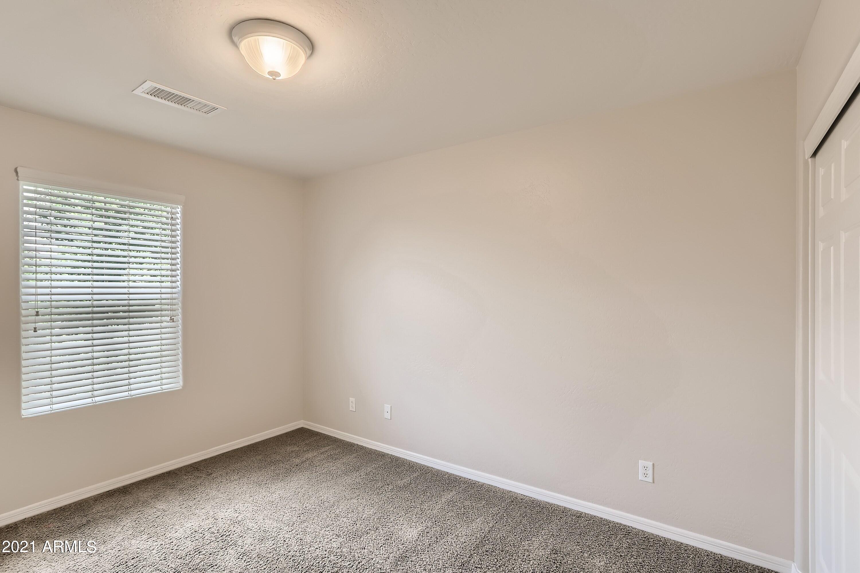2039 West Kathleen Road Phoenix, AZ 85023 - Photo 23 of 33 2nd Floor Bedroom