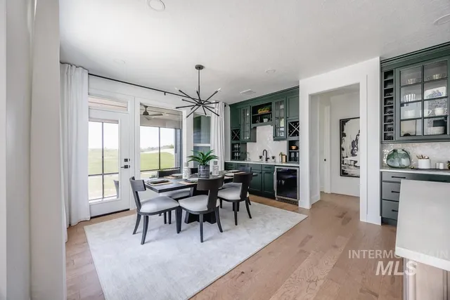 $924,900 | 7385 West Flathead Lk Street, Eagle, ID 83616