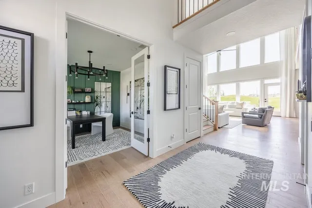 $924,900 | 7385 West Flathead Lk Street, Eagle, ID 83616