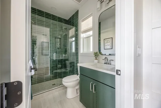 $924,900 | 7385 West Flathead Lk Street, Eagle, ID 83616