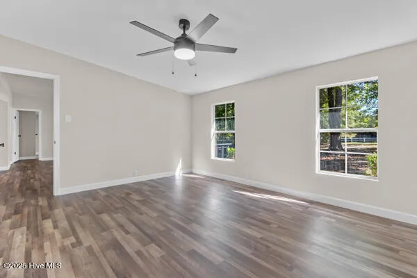 $289,500 | 1320 Sloop Point Road, Hampstead, NC 28443