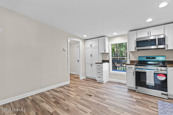 1320 Sloop Point Road Hampstead, NC 28443 - Photo 10 of 28 007_2v9N