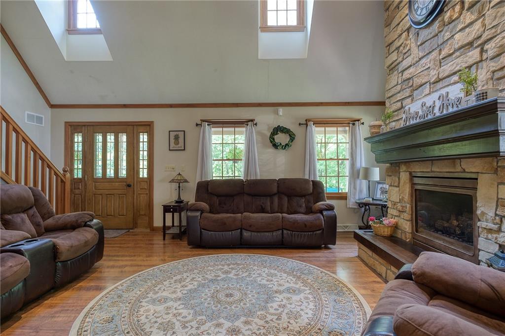 296 Lisbon Road Beaver, PA 15009 - Photo 2 of 25