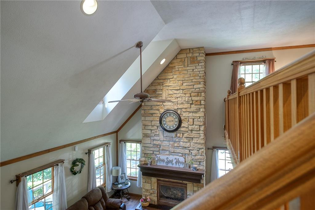 296 Lisbon Road Beaver, PA 15009 - Photo 4 of 25