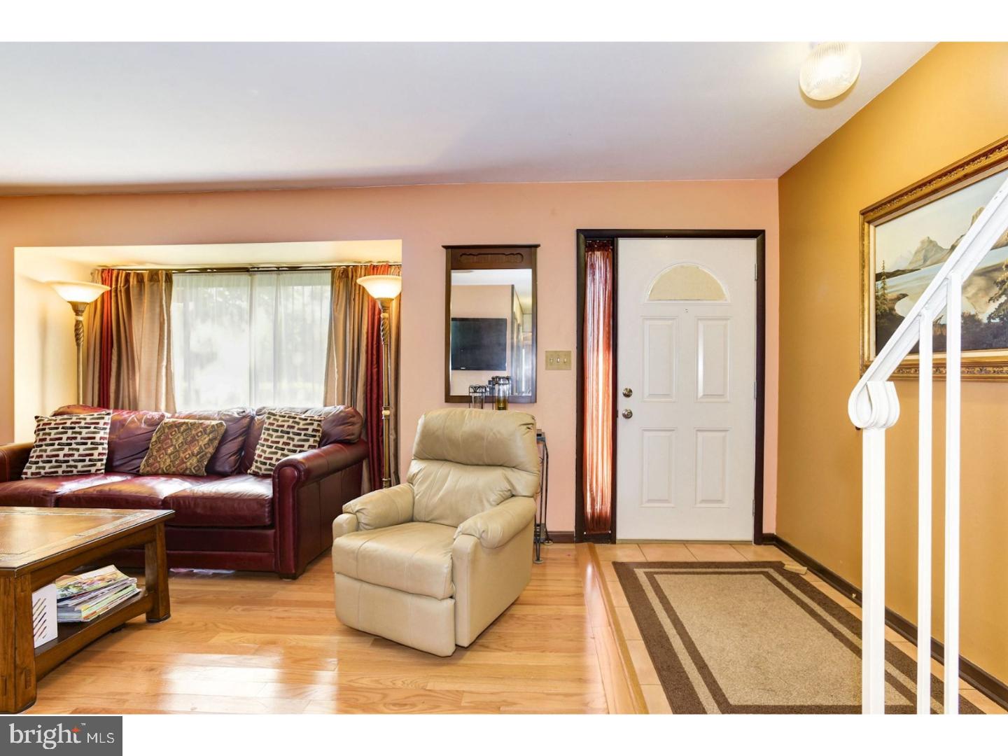 247 Probasco Road Hightstown, NJ 08520 - Photo 4 of 26