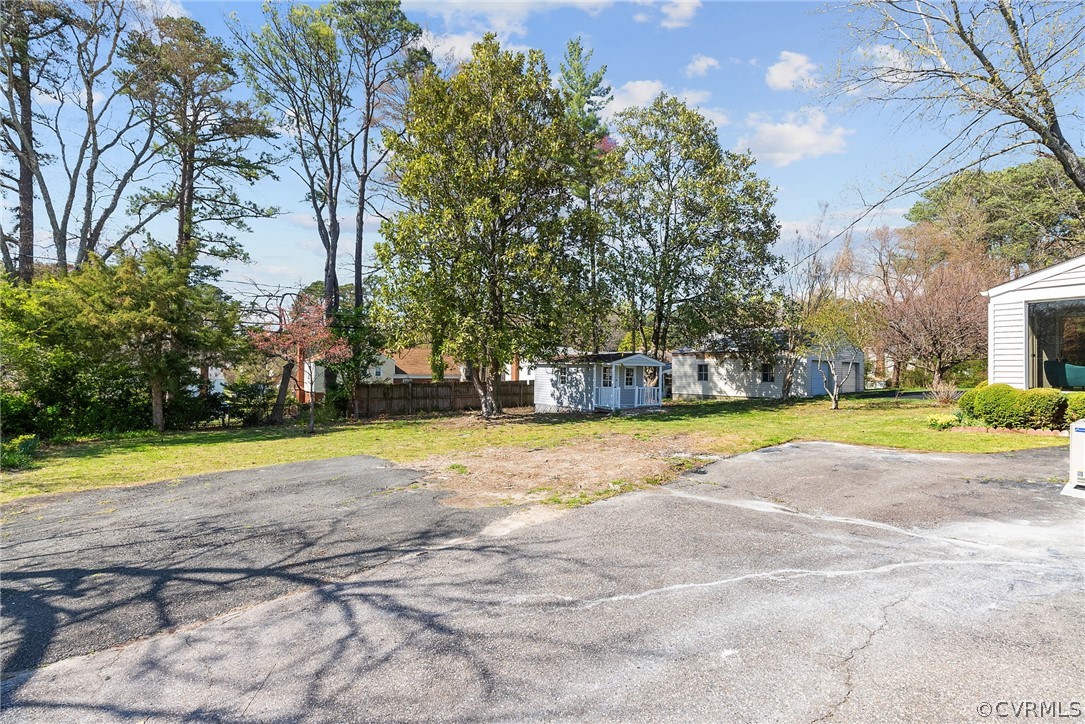 2102 North Parham Road Henrico, VA 23229 - Photo 45 of 48 Gallery Image 45