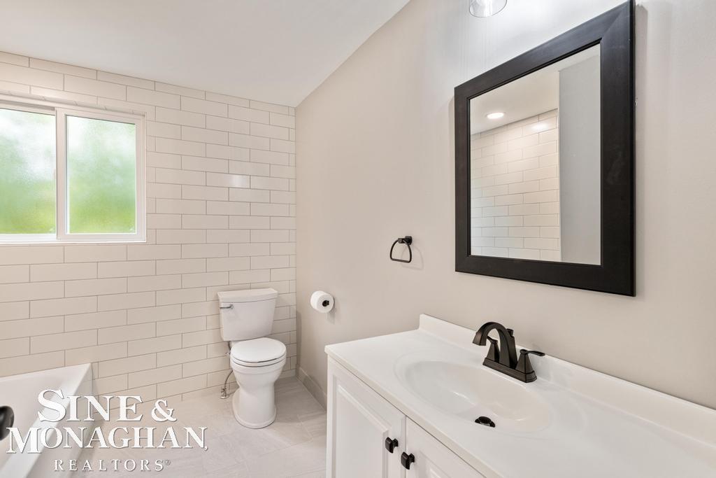 781 Fairford Road Grosse Pointe, MI 48236 - Photo 38 of 57 50158700-a9723fd1-ed63-4590-870d-5c41203dac20.JPG