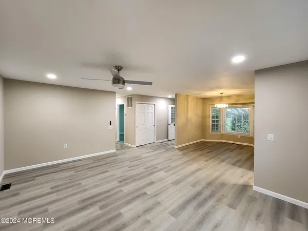 $2,500 | 3 D John Adams Court, Monroe Township, NJ 08831