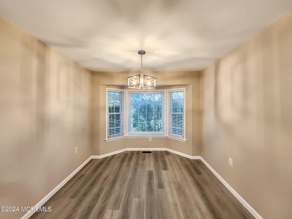 $2,500 | 3 D John Adams Court, Monroe Township, NJ 08831