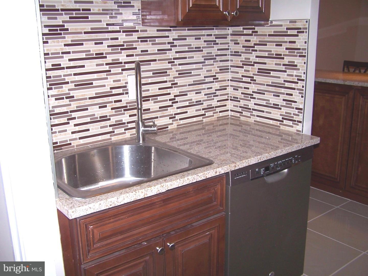 1211 Bridge Street Philadelphia, PA 19124 - Photo 8 of 23 Gallery Image 8