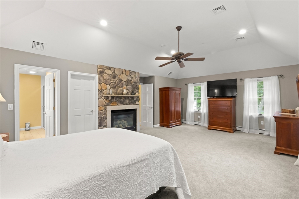 17 Sawmill Ridge Road Haverhill, MA 01832 - Photo 26 of 36