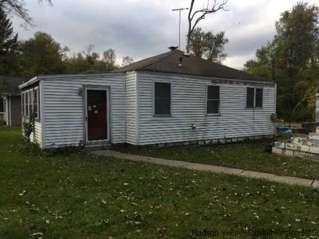 12 Clove Road Fishkill, NY 12524 - Photo 2 of 11 a front view of a house with garden