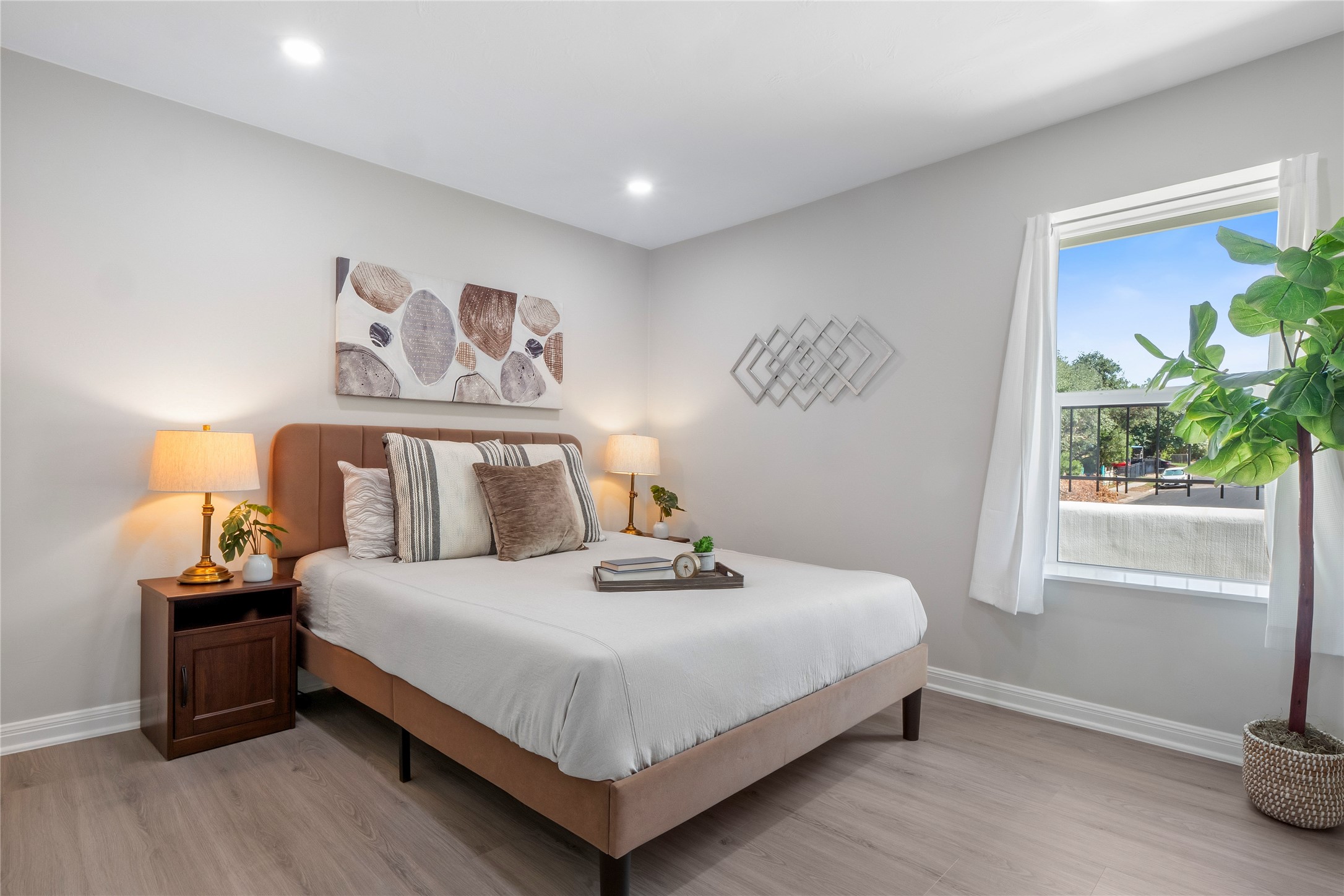 8007 Colony Loop Drive Austin, TX 78724 - Photo 19 of 40 Secondary bedroom with natural light, recessed lighting, and a spacious closet.