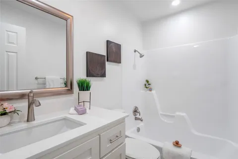 $375,000 | 8007 Colony Loop Drive, Austin, TX 78724