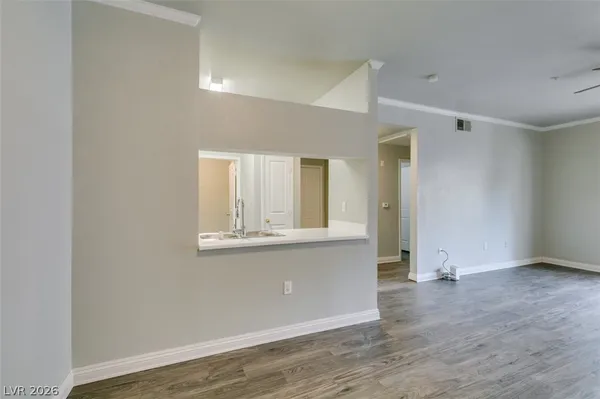 $1,490 | 2900 Sunridge Heights Parkway, Unit 1016, Henderson, NV 89052