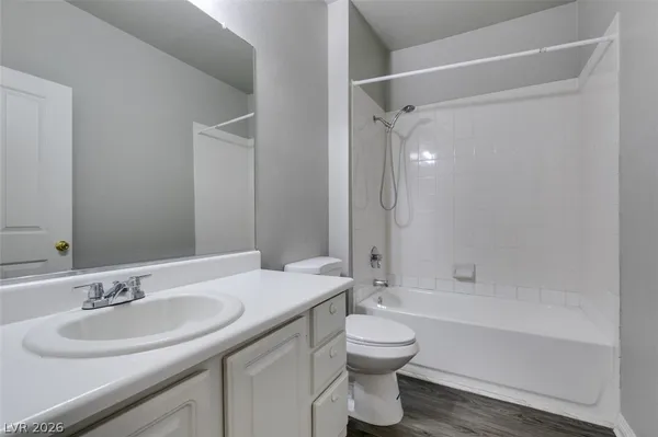 $1,490 | 2900 Sunridge Heights Parkway, Unit 1016, Henderson, NV 89052