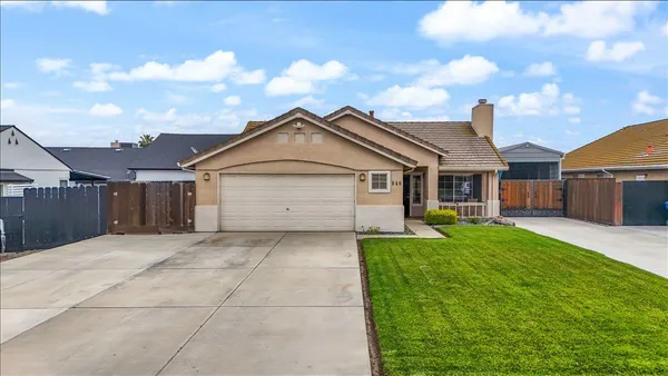 $440,000 | 840 North Central Avenue, Modesto, CA 95351