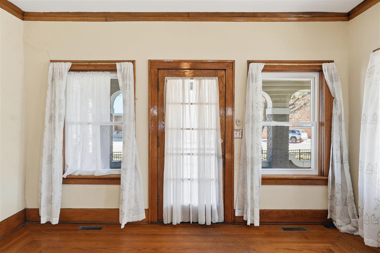 523 10th Street Perry, OK 73077 - Photo 9 of 50 Gallery Image 9