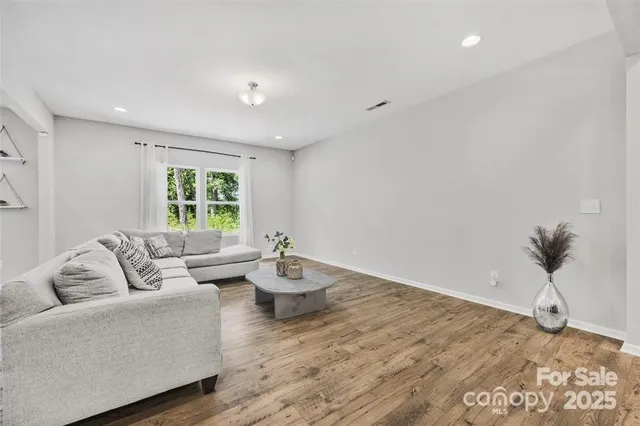 $340,000 | 1117 Streamside Lane, York, SC 29745