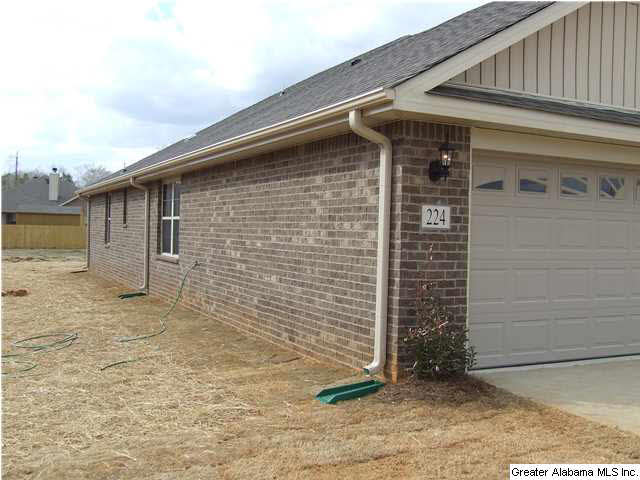224 Makena Way, Unit 51 Alabaster, AL 35007 - Photo 4 of 32
