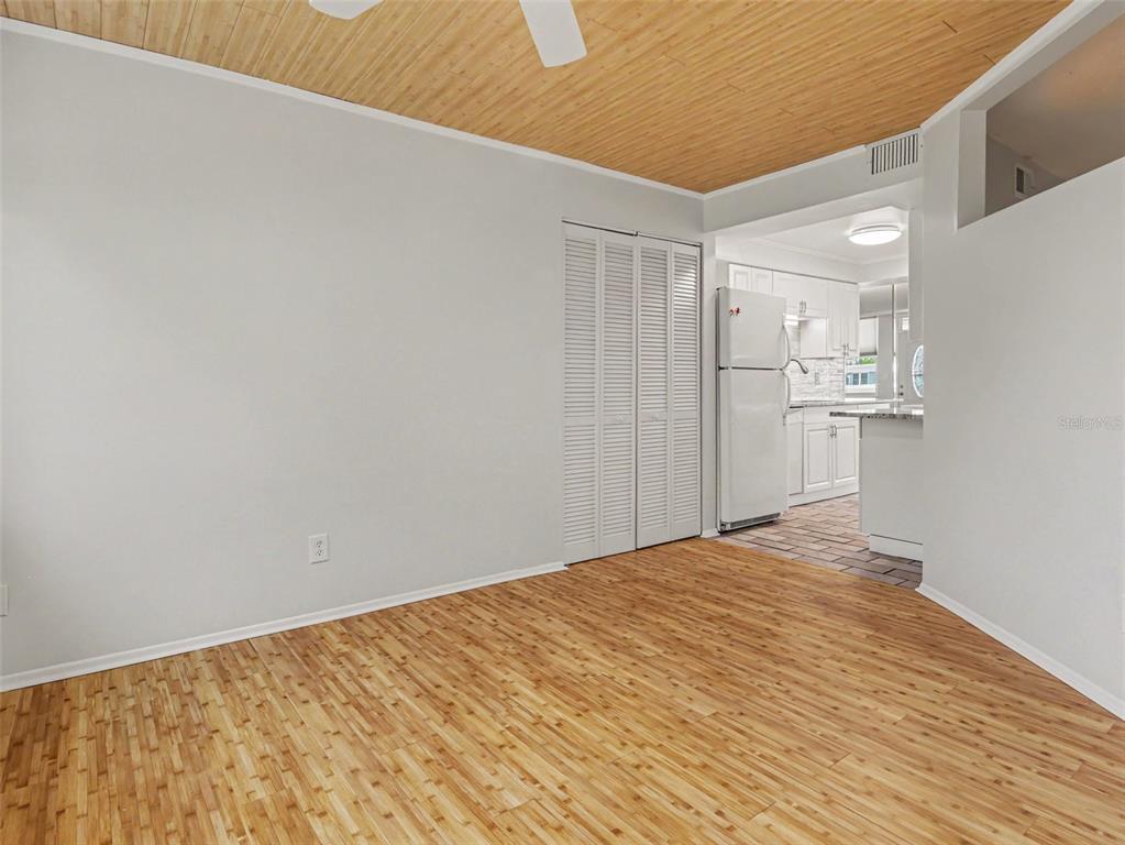 4890 Bay Street Northeast, Unit 324 St. Petersburg, FL 33703 - Photo 12 of 33