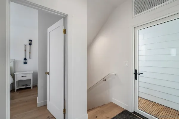 $5,850,000 | 924 D Avenue, Coronado, CA 92118