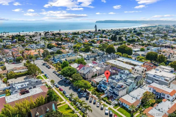 $5,850,000 | 924 D Avenue, Coronado, CA 92118