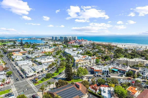 $5,850,000 | 924 D Avenue, Coronado, CA 92118