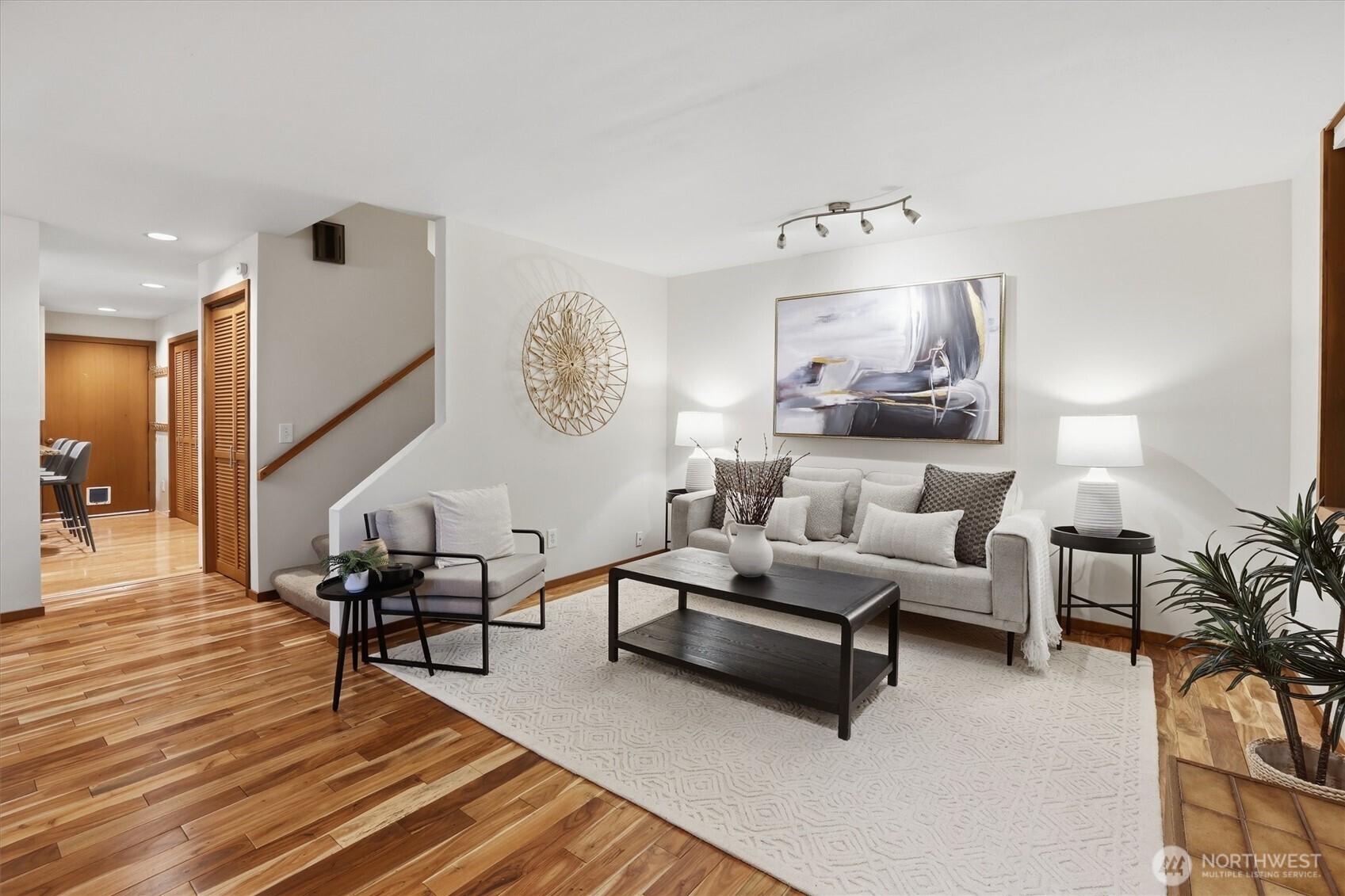 906 North 76th Street Seattle, WA 98103 - Photo 6 of 40 Gallery Image 6