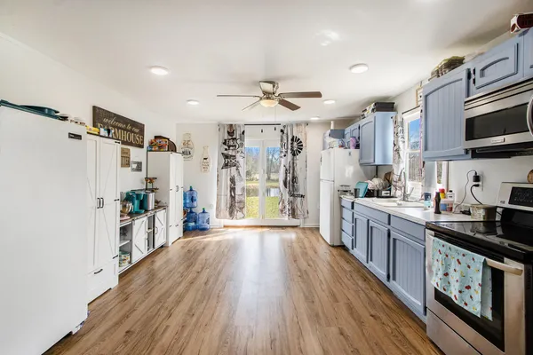 $295,000 | 30725 Orla Engle Road, Colon, MI 49040