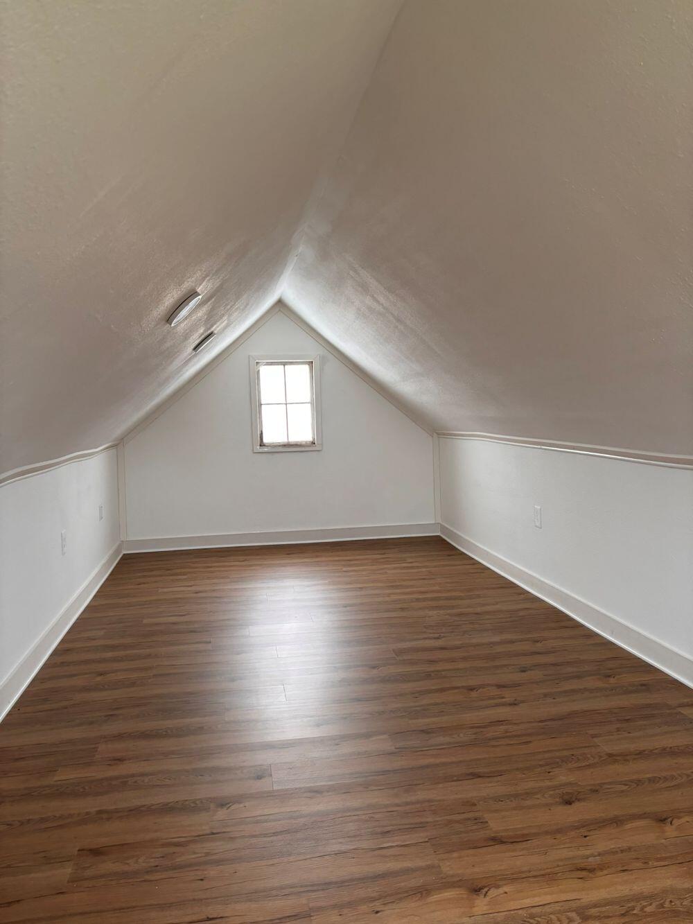 30725 Orla Engle Road Colon, MI 49040 - Photo 10 of 18 loft