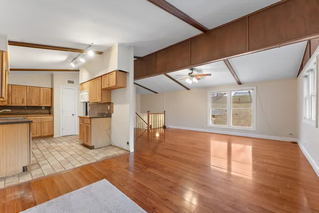 $249,000 | 1920 River Vista Road, Muscatine, IA 52761