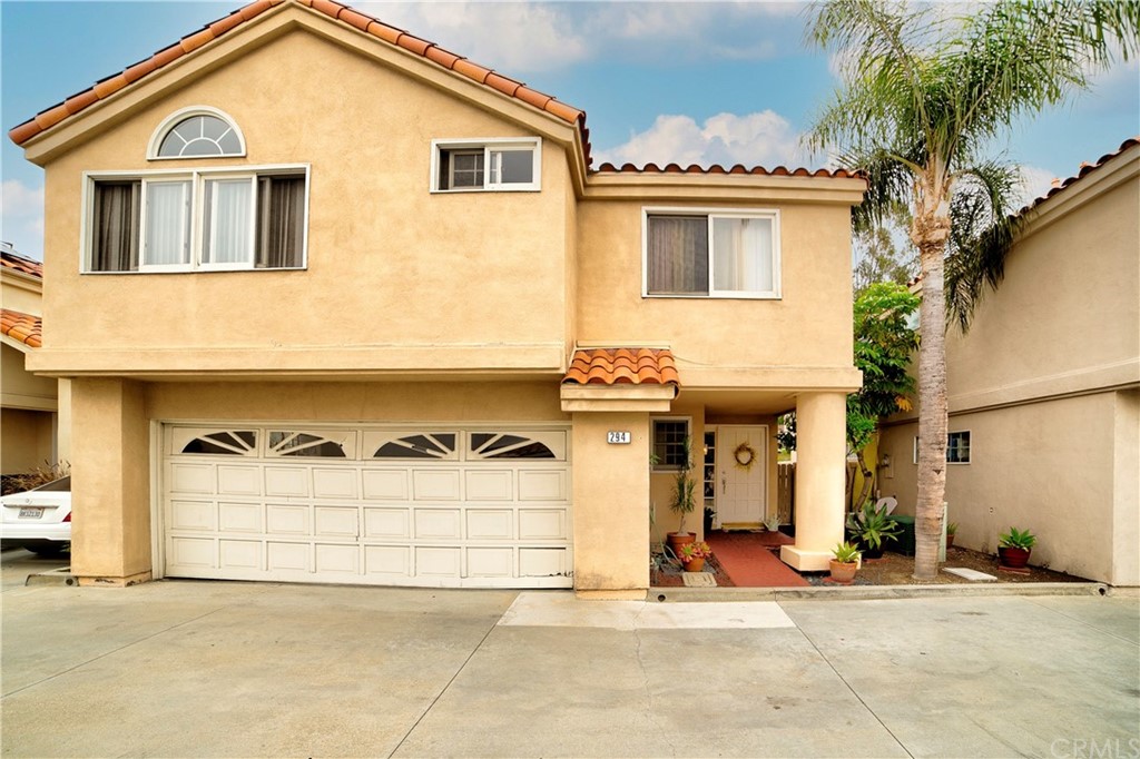 This Lovely 3 Bedroom, 2.5 Bath Home with 1,623 Square Feet, a 2 Car Garage with Direct Access