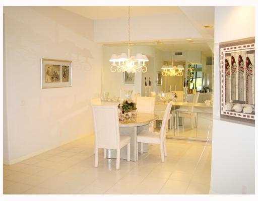 17557 Ashbourne Lane, Unit D Boca Raton, FL 33496 - Photo 4 of 7 Additional Photo