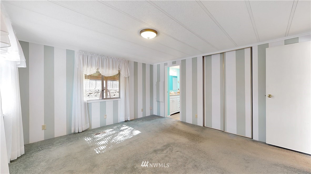 12604 Northeast 197th Court Bothell, WA 98011 - Photo 21 of 30 Gallery Image 21