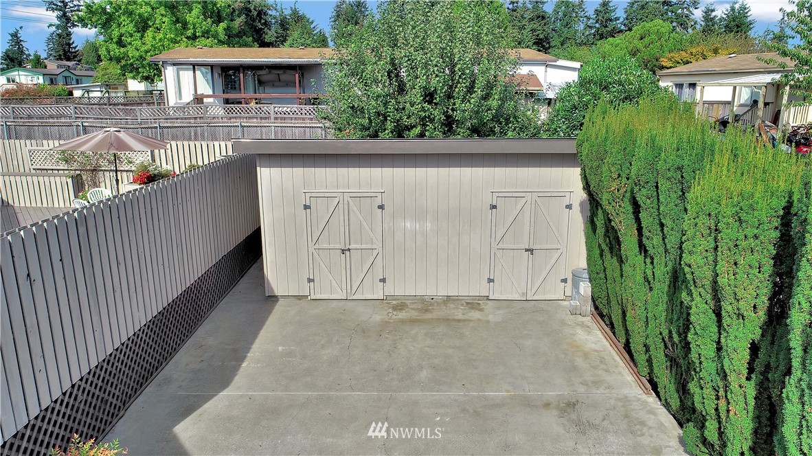 12604 Northeast 197th Court Bothell, WA 98011 - Photo 29 of 30 Gallery Image 29